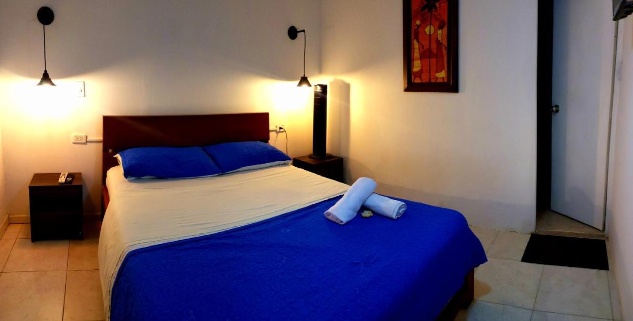 Tiger Hostel Medellín Kültér fotó