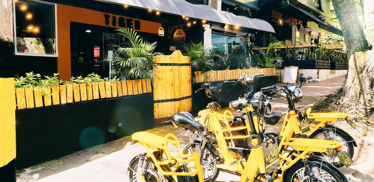 Tiger Hostel Medellín Kültér fotó