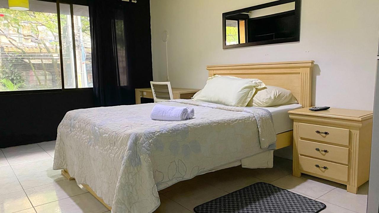 Tiger Hostel Medellín Kültér fotó