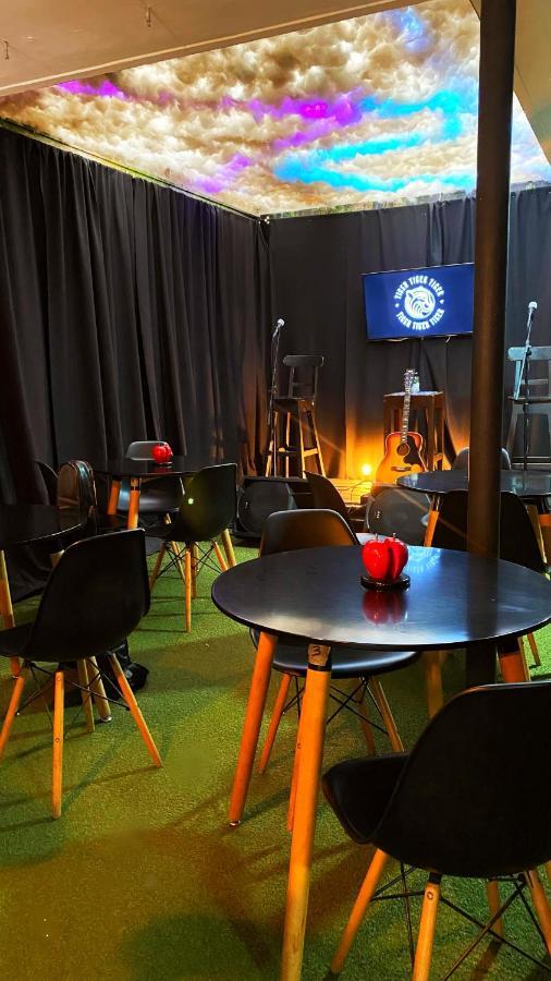 Tiger Hostel Medellín Kültér fotó