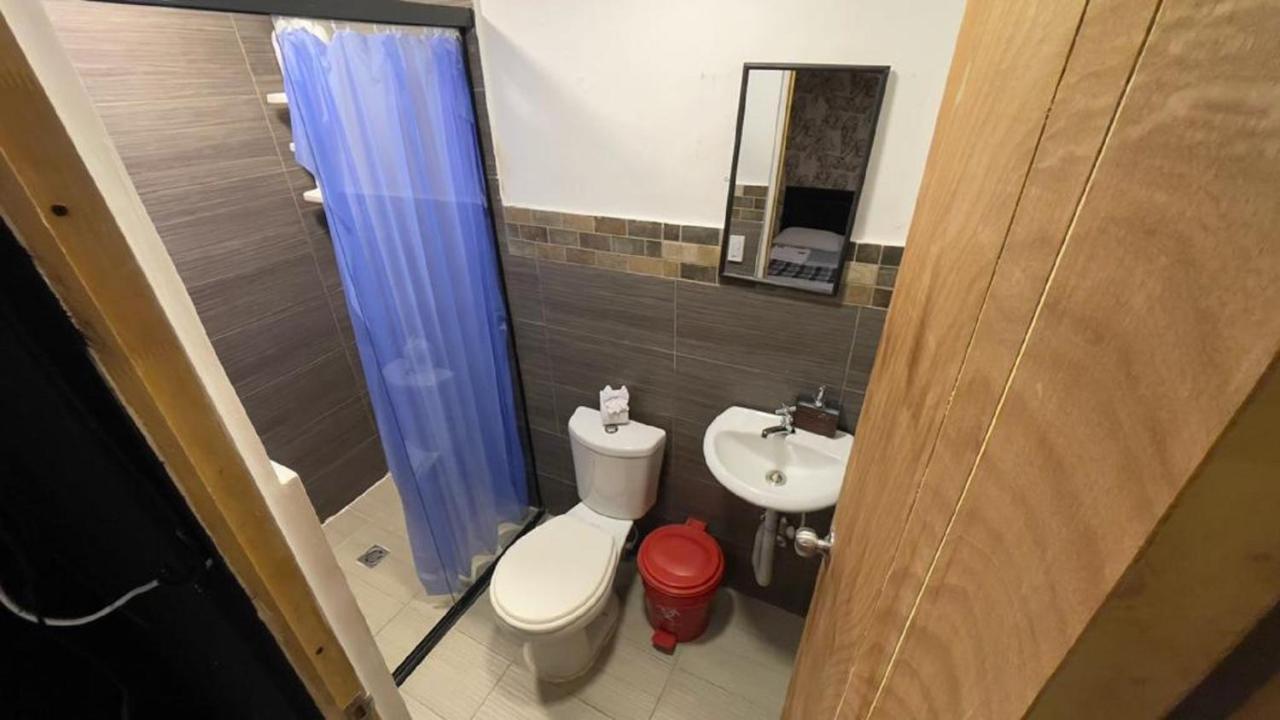 Tiger Hostel Medellín Kültér fotó